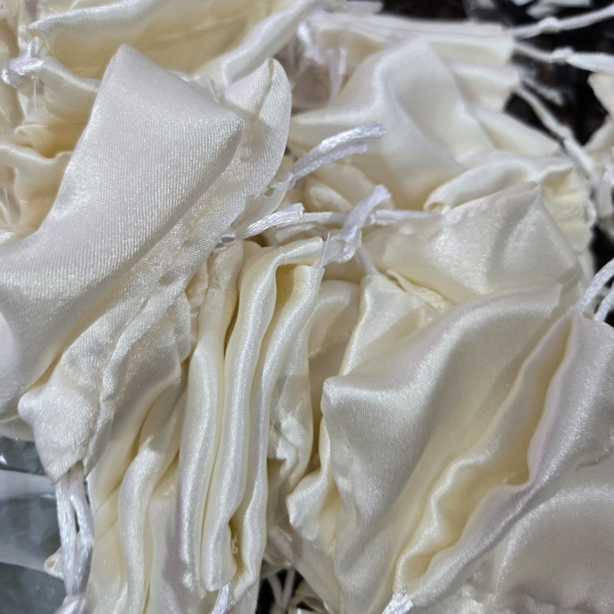 SATIN POTLI – PREMIUM PACKAGING FOR BRANDS (Off White)